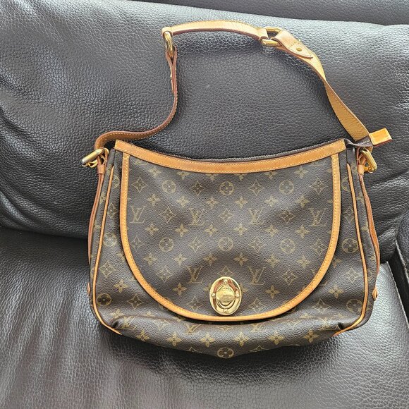 Louis Vuitton Tulum Monogram Canvas GM Pre-Owned - Picture 1 of 16